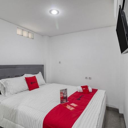 Reddoorz Syariah Near Galeria Mall Yogyakarta Extérieur photo