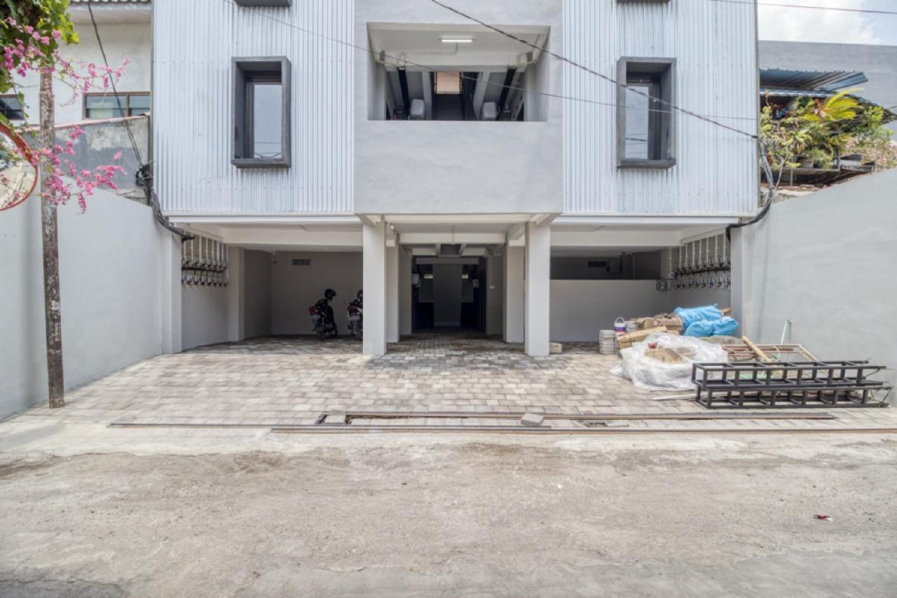 Reddoorz Syariah Near Galeria Mall Yogyakarta Extérieur photo